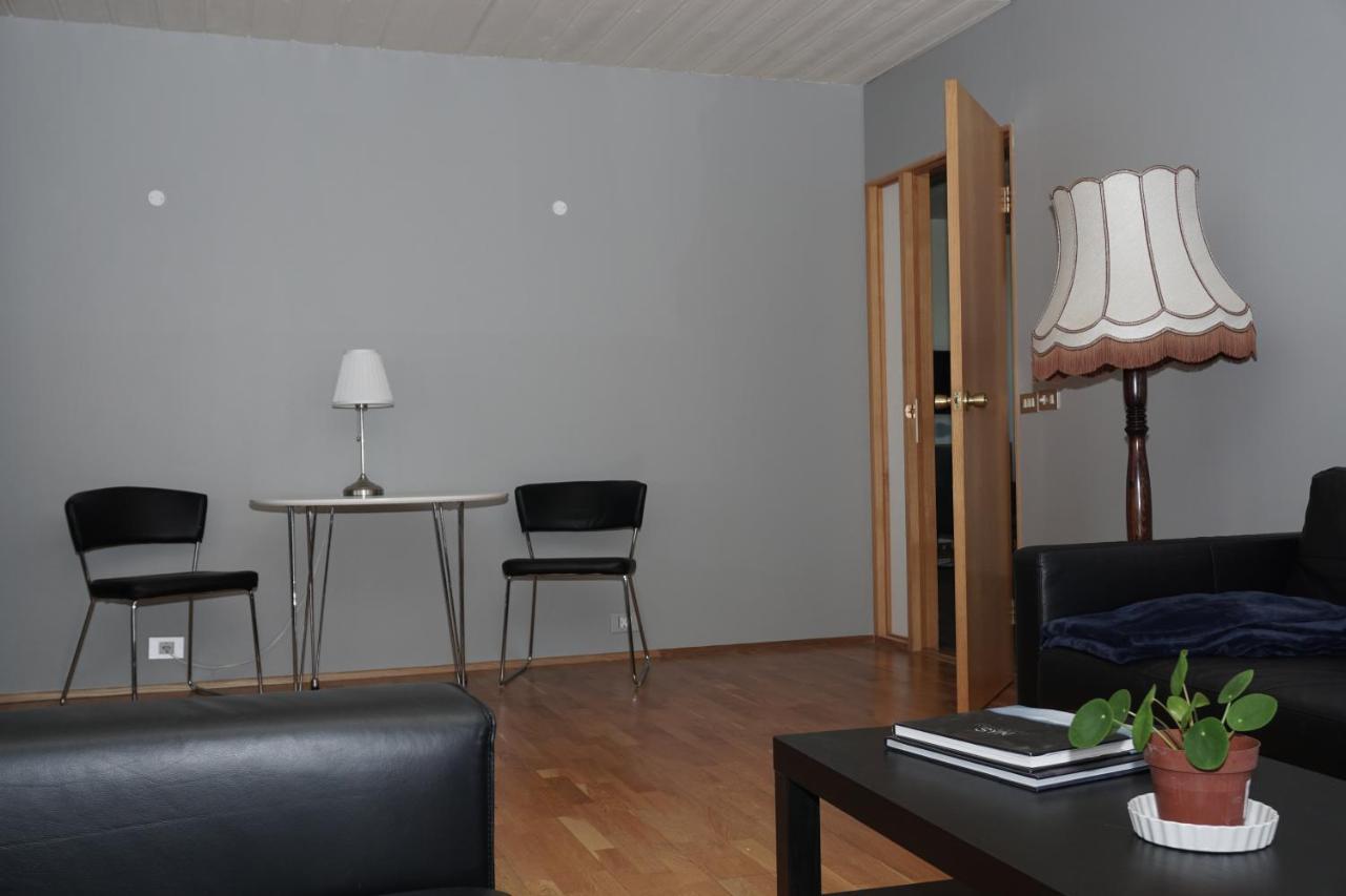 Hlidarbol Apartments Hlitharendi Buitenkant foto