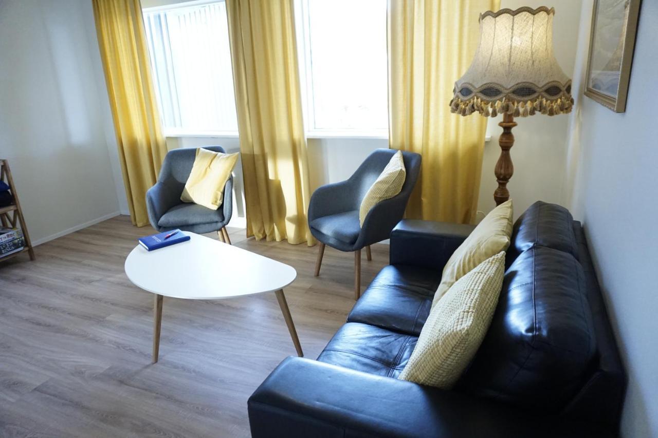 Hlidarbol Apartments Hlitharendi Buitenkant foto